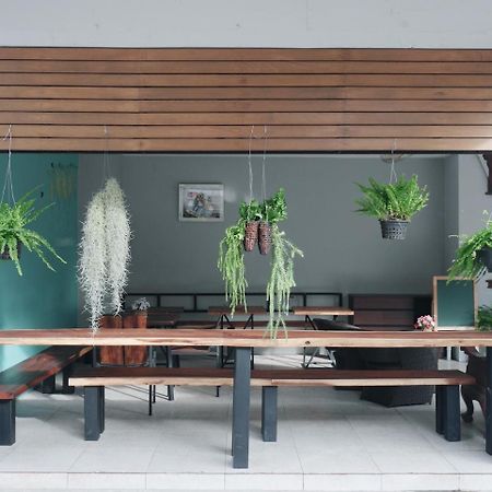 Pakchong Phubade Hotel Екстериор снимка